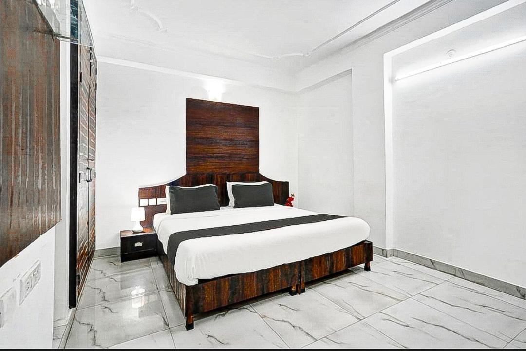 Hotel Sky Heights ชัยปุระ ภายนอก รูปภาพ