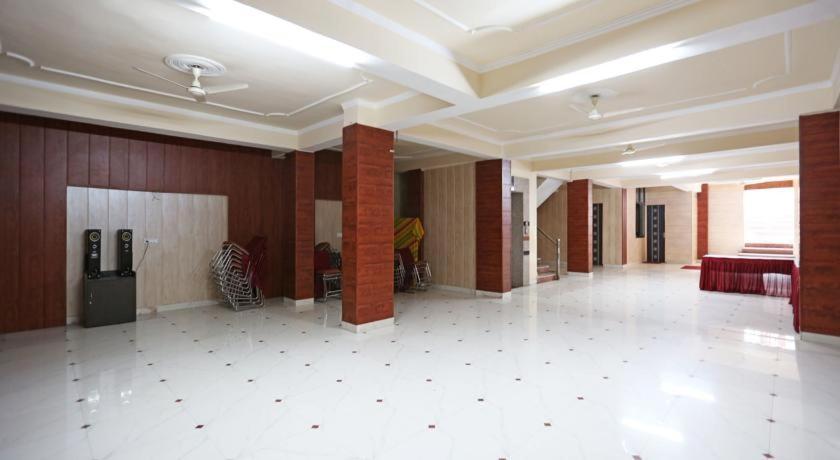 Hotel Sky Heights ชัยปุระ ภายนอก รูปภาพ